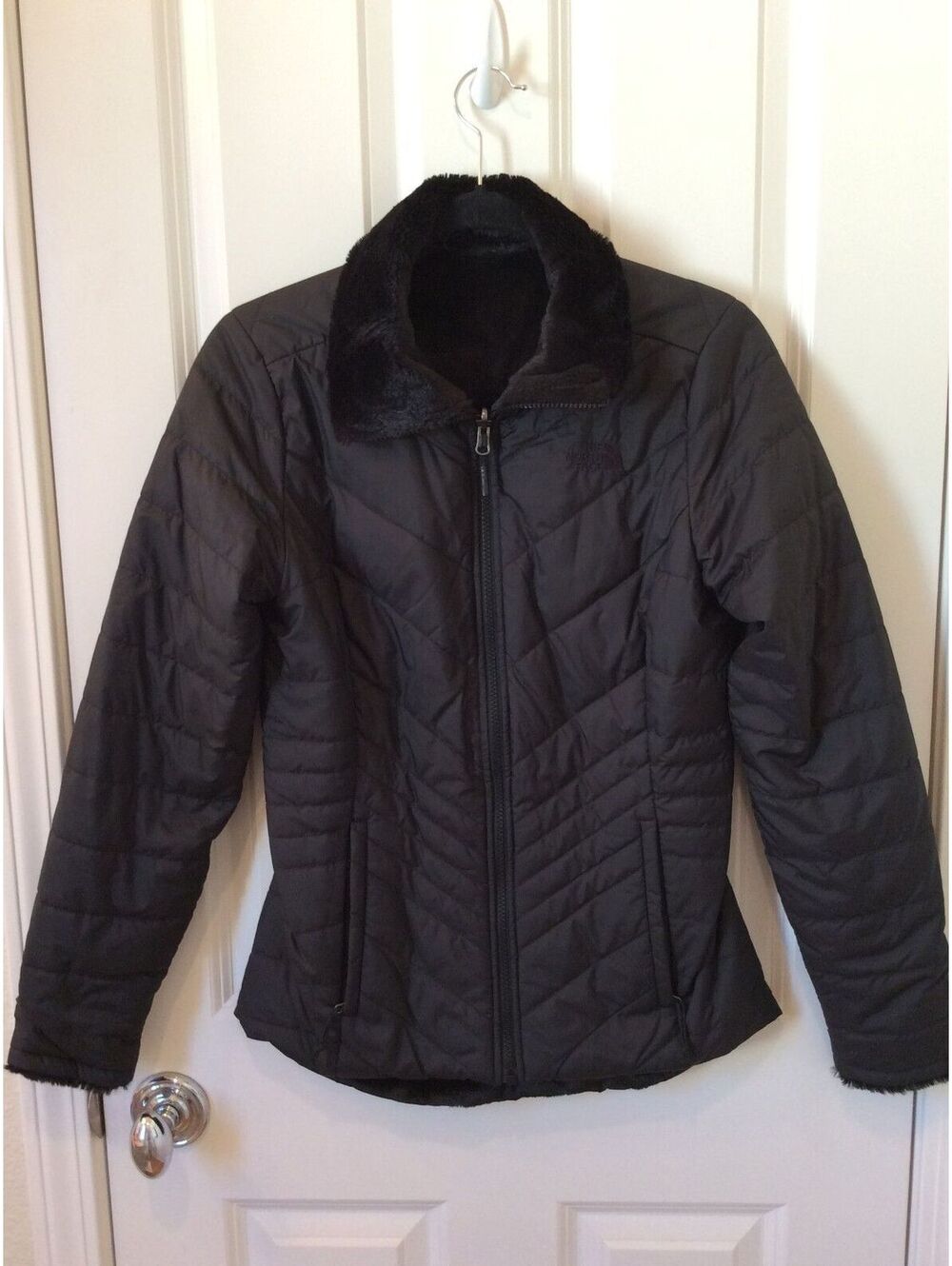 The North Face Reversable Puffer Jacket - Black - XS